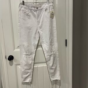 ✨✨ Alter’d State White Pants ✨✨